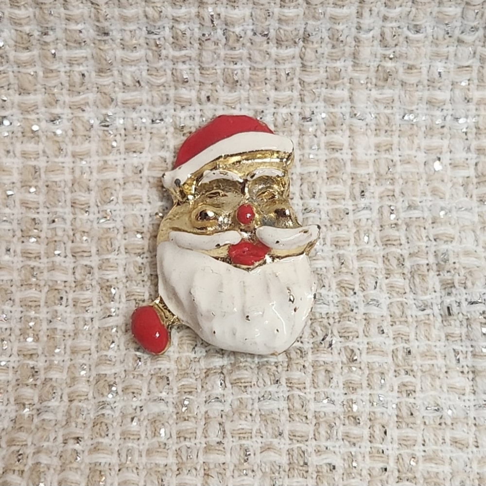 Vintage Santa Pin Gold Tone Enamel Christmas Brooch